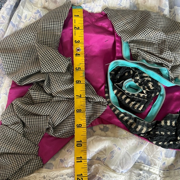 Handmade Vest - Picture 2 of 7